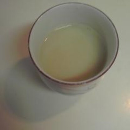 女性らしさUPして～と思いながら飲みました（笑）豆乳とはちみつ入りでとても美味しい緑茶でした♪